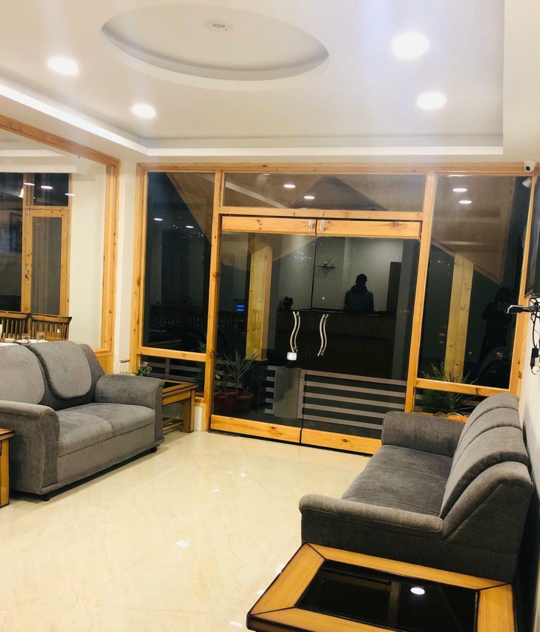 Pashmina Hotel Manāli Habitación foto